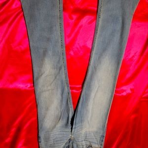 Hollister jeans size 29/32